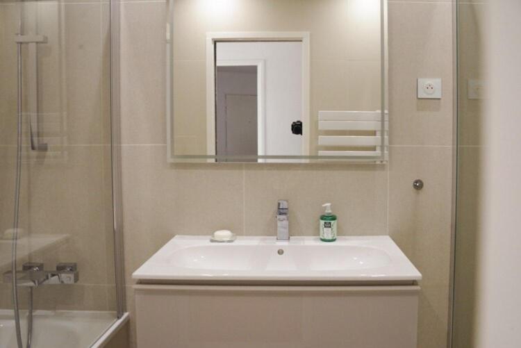 Eiffel Tour - Lovely 2 Bedrooms Apartment Paris